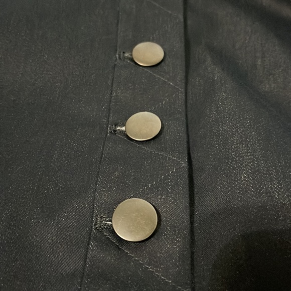 Denim Button-Front Midi Skirt 10 - Picture 9 of 9